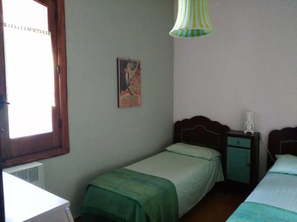 Couette-café Bed and Breakfast Casa Degli Ulivi Etna à Ragalna